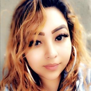 Meet your Posher, Janet